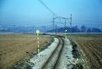 END Straßenbahn Esslingen-Nellingen-Denkendorf__Die wohl einsamste Haltestelle der END : 'Hagenäcker' oberhalb Scharnhausen Richtung Neuhausen. Einzig einen Aussiedlerhof gab es in Reichweite...__05-04-1971