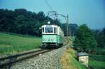 END Straßenbahn Esslingen-Nellingen-Denkendorf__Die aber auch nach Scharnhausen und Neuhausen fuhr.__Tw 9 von Neuhausen nach Esslingen fährt hinab ins Körschtal nach Scharnhausen.__01-04-1976