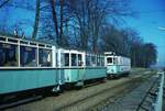 END Straßenbahn Esslingen-Nellingen-Denkendorf__Die aber auch nach Scharnhausen und Neuhausen fuhr.__ Wieder schön in Reihe : Tw 4 hinter dem 3-Wagenzug mit den Bw 26 und 23 in der Haltestelle 'Krähenbach'. Abschieds-Sonderfahrt der Verkehrsfreunde Stuttgart.__24-02-1978