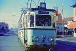 END Straßenbahn Esslingen-Nellingen-Denkendorf__Die aber auch nach Scharnhausen und Neuhausen fuhr.__Tw 10 in der Hindenburgstr. in Nellingen.__05-04-1971