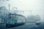 END Straßenbahn Esslingen-Nellingen-Denkendorf__Die aber auch nach Scharnhausen und Neuhausen fuhr.__ Tw 6 im Nebel, in Nellingen an der Abfahrtstelle nach Neuhausen.__02-03-1976