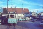 END Straßenbahn Esslingen-Nellingen-Denkendorf__Die aber auch nach Scharnhausen und Neuhausen fuhr.__Abschiedsfahrt der 'Verkehrsfreunde Stuttgart' : Tw 4 mit zwei Bw an der Endstation Denkendorf. Tw 3 dahinter. An nur noch vier Tagen werden hier Straßenbahnen abfahren, am 28.02. letztmals. Das Bild zeigt eine insbesondere im Schüler-Frühverkehr typische Szene an den Endstellen Denkendorf und Neuhausen, im sog. Stoßbetrieb. Dem mit Bw fahrenden Zug folgte direkt der Stoß-Tw bis an die Endstelle, kuppelte dort die Bw an für die Rückfahrt, und der andere Tw folgte jetzt als Solo-Tw.__25-02-1978