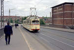 Kiel KVAG SL 4 (DÜWAG-GT4 271) am Städtischen Gefrierhaus am 9. Juni 1968. - Scan von einem Farbnegativ. Film: Kodacolor X.