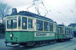 Straßenbahn Reutlingen__Tw 51 [ME 1928] mit Bw 71 [ME 1928] auf Linie 3 an der Endstelle in Reutlingen.__Mai 1970