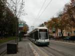 Augsburg AVG SL 2 (Bombardier-CF8 874) Theodor-Heuss-Platz am 17. Oktober 2010.