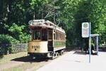 Woltersdorfer Straßenbahn__Maximum-Tw 2990, Bj. 1910 (Herbrand) usprünglich von der Großen Berliner Straßenbahn mit einer unglaublichen Historie: bis 1969 in geschlossenem Zustand als 5279 im Linienverkehr, dann 10 Jahre abgestellt und anschließend aus ruinösem Zustand wieder in den Originalzustand zurückversetzt ! Inzwischen in der Obhut des 'Denkmalpflege-Verein Nahverkehr Berlin e.V. (DVN)' wieder in Berlin unterwegs.__23-05-2009___[Info DVN] 