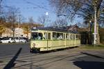 Der Bogestra-Museums-GT6 40 verlässt am 13.11.2022 die Schleife am Hauptbahnhof Wanne-Eickel