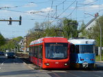 Variobahn #413 und Tatra T3D-M #522 treffen sich am 7.5.2016 in der Annaberger Straße. 