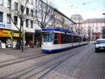 Wagen 0789 (Troyes) Typ ST14 als Linie 2 Richtung Hauptbahnhof vor der Haltestelle Luisenplatz.