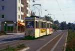 Darmstadt Tw 15 mit Bw 196 auf der Linie 1 in der Neckarstraße, 11.08.1986.