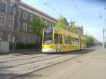 NGT 303 am 26.04.2008 vom Bahnhof in Richtung Dessau-Sd ber Kreuzbergstrae. Dieses Fahrzeug erhielt zwei Tage vorher die neue ansprechende Lotto-Werbung.