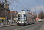 SachsenTram NGT6DD-ER #2540 als Linie 9 nach Prohlis erreicht die Hatlestelle Pirnaischer Platz.
