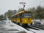 Wintereinbruch am 15.10.09 Tatra-Trakt: TW 280/219 am Endpunkt Dresden-Hellerau
