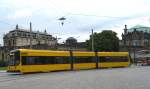 Ein NGTD8DD am 20.08.2013  vor dem Zwinger in   Richtung Postplatz.