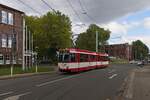 Triebwagen 332 der VhAG BOGESTRA auf der Essener Linie 7 in Katernberg (03.10.2024) 