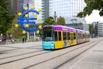 VGF Straßenbahn Frankfurt am Main Bombardier Flexity Classic S-Wagen 256 am 23.09.24