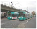 Am 18.11.2007 bot sich auf den seit 2001 nicht mehr planmssig befahrenen Straenbahngleisen vor dem Westbahnhof in Frankfurt am Main ein seltenes Bild: Gleich drei Straenbahnzge der Linie 16