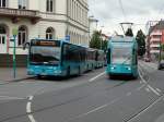 VGF R-Wagen 018 und ein Mercedes Benz Citaro K treffen sich am 24.05.14 in Frankfurt