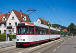 Freiburg (Breisgau) VAG Düwag GT8K als Linie 1 in der Haltestelle   Emil-Gött-Straße , 10.05.2017.