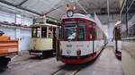 Freiburg im Breisgau – Betriebshof Süd

1962 Inbetriebnahme – 1994 Temporärer Einsatz im Linienbetrieb – 2001 Ende des alltäglichen Linienverkehrs und Verbleib als historischer Triebwagen bei der Freiburger Verkehrs AG, heute betreut durch die Freunde der Freiburger Straßenbahn e.V. - Hersteller und elektrische Ausrüstung: Maschinenfabrik Esslingen SSW - Typ: Gelenktriebwagen Zweirichtungsfahrzeug - Fahrwerk: Vier Achsen und zwei Drehgestelle - Die Aufnahme ist am 06.04.2019 entstanden.
