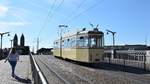 Oldtimer Tram Nr. 100 fährt über die Straßenbahnbrücke - Die Aufnahme wurde am 01.06.2019 entstanden.