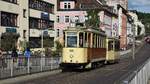 Oldtimer Tram Nr. 56 und seinen historischen Beiwagen Nr. 135 fahren über die Straßenbahnbrücke - Die Aufnahme wurde am 01.06.2019 entstanden.