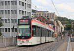 Fahrzeug 250 auf der Linie 1 Landwasser-Runzmattenweg am 05.09.2020 bei Freiburg Hbf. 