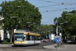 Niederflurwagen 227 als Linie 5 nach Rintheim.