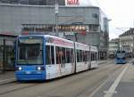 Wagen 619 berquert den Knigsplatz (11.03.2012).