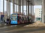 Andrang am Haltepunkt Bahnhof Kassel-Wilhelmshhe (Wagen 602 am 26.1.2013).