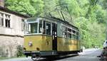 Kirnitzschtalbahn__Tw 5 [T2, Gotha 1943, ex Lockwitztalbahn] an der Abfahrtstelle in Bad Schandau.__11-05-1990   [alle Fz.daten lt. 'tram-info.de']