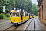 Triebwagen 2 sowie Beiwagen 24 und 21 beim Kreuzungshalt am Depot der Kirnitzschtalbahn nördlich des Bad Schandauer Ortsteils Ostrau.