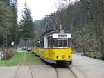 Wagen 1 an der Endhaltestelle der Kirnitzschtalbahn   Lichtenhainer Wasserfall   - Ostern 2007