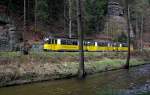 Die Kirnitzschtalbahn ( Nationalpark Schsische Schweiz ) fhrt im wildromantischen Kirnitzschtal von Bad Schandau bis zum Lichtenhainer Wasserfall.