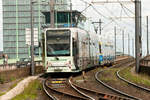 Die Linie 9 der KVB mit der Wagennummer 4063 auf dem Weg nach Sülz.