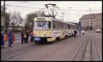 Tatra Tram 1896 hält mit Beiwagen am 26.4.1992 vor dem HBF Leipzig.