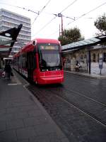 Eine neue Variobahn von Stadler der MVG in Mainz Hbf am 30.10.12 