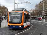 RNV Variobahn (ex OEG) 4117 am 16.12.17 in Mannheim Hauptbahnhof auf der Linie 5