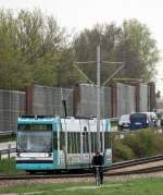 637 hat das Ende der Abfahrt von der Straenbahnbrckenhaltestelle *gg* erreicht. Sein nchster Halt wird Kiecker sein.