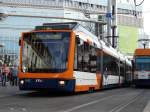 RNV Variobahn 4122 am 15.04.15 in Heidelberg