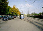 München MVG SL 21 (R3.3. 2205) Westfriedhof am 16. Oktober 2006. - Scan eines Farbnegativs. Film: Kodak FB 200-6. Kamera: Leica C2.