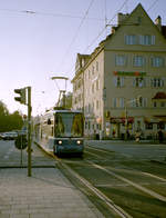 München MVG SL 19 (Adtranz / Siemens R2.2 2168) Agnes-Bernauer-Straße  / Fürstenrieder Straße am 17. Oktober 2006. - Scan eines Farbnegativs. Film: Kodak FB 200-6. Kamera: Leica C2.