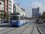 Tw 2021 am 22.10.11 in der Einsteinstrae zur Feier `Mnchen mags mobil-150 Jahre Bus, 135 Jahre Tram und 40 Jahre U-Bahn´