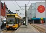 Wagen 201 der Mlheimer Straenbahn steht hier an der Endstelle Starkrade Neumarkt der Oberhausener Straenbahn.