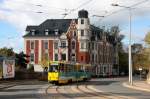 Tw 236 (ČKD Praha Smichov, Bauj. 1987, kam 1989 von Zwickau) am 21.10.2010 in der Liebknechtstr., kurz vor Erreichen der Haltestelle Westend. (Linie 3, Neundorf - Waldfrieden) 