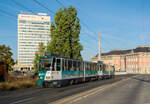 Potsdam 

VIP KT4D 153 + 253 als Linie 96, Lange Brücke, 16.10.2024. 