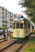 Strassenbahnjubilum September 2007 in Potsdam, hier der Magdeburger Tw 23 in der Schleife am Platz der Einheit