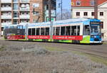 Dampflok mit Stromabnehmer als Linie 1 von Rostock-Hafenallee nach Rostock-Mecklenburger Allee am Neuen Markt in Rostock.07.03.2025