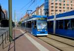 Rostock RSAG SL 6 (DÜWAG/DWA-6NGTWDE 669) Lange Strasse / Hst. Kröpeliner Tor am 15. Juli 2013.