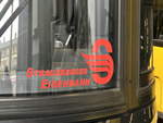 Emblem der Strausberger Eisenbahn, gesehen am 25.01.2020 an einer Flexity GT6 Herst.: Bombardier.